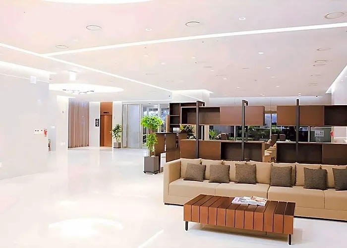 Arirang Hill Dongdaemun 4*